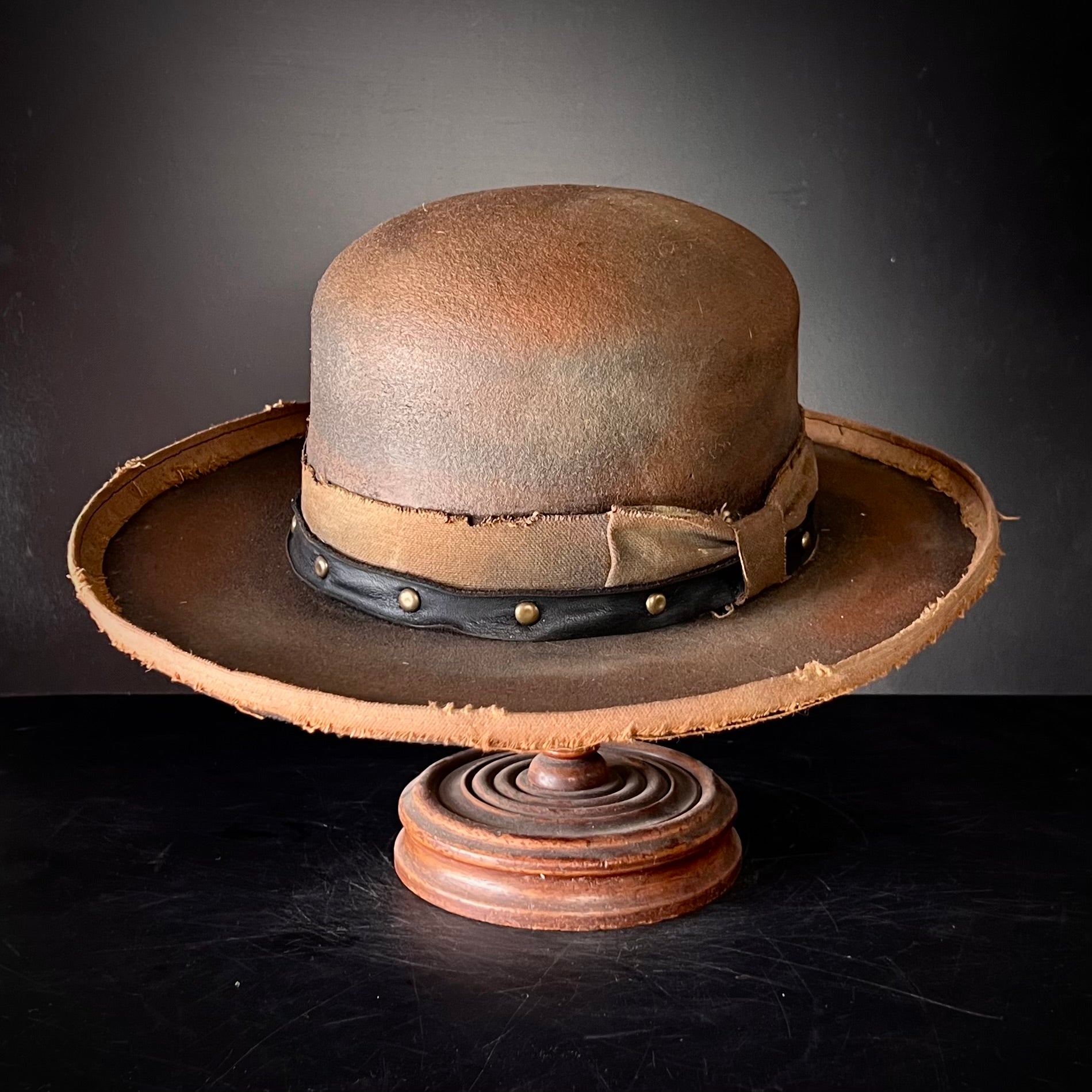 A “Wanted Texan” size 7 1/8 (57cm) from Ugly Outlaw.