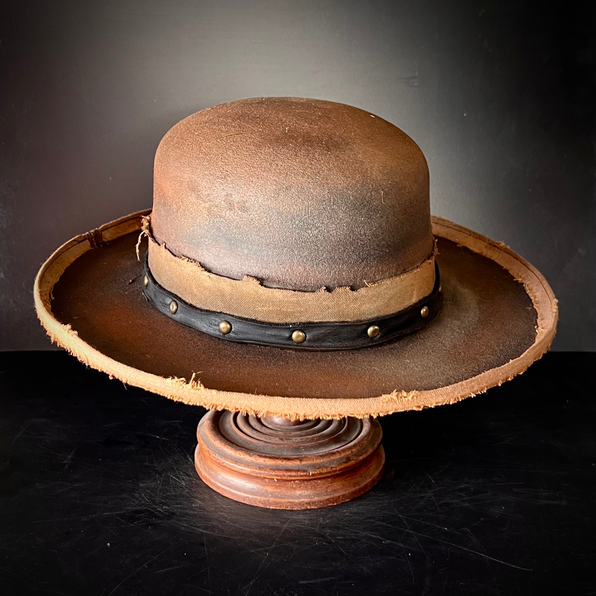 A “Wanted Texan” size 7 1/8 (57cm) from Ugly Outlaw.