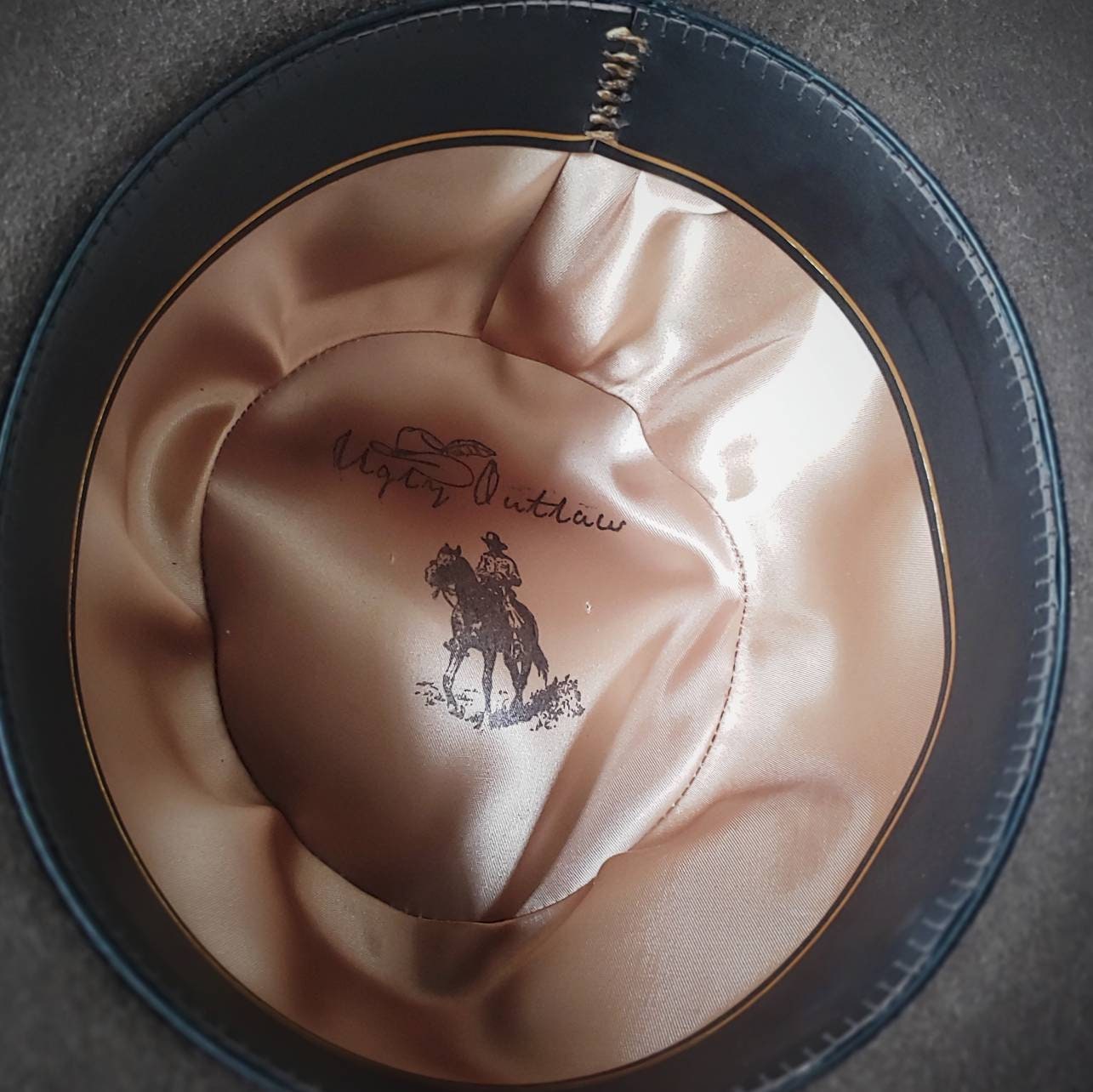 Cowboy hat size 7 (22in)(56cm). The "Gal with No Name".