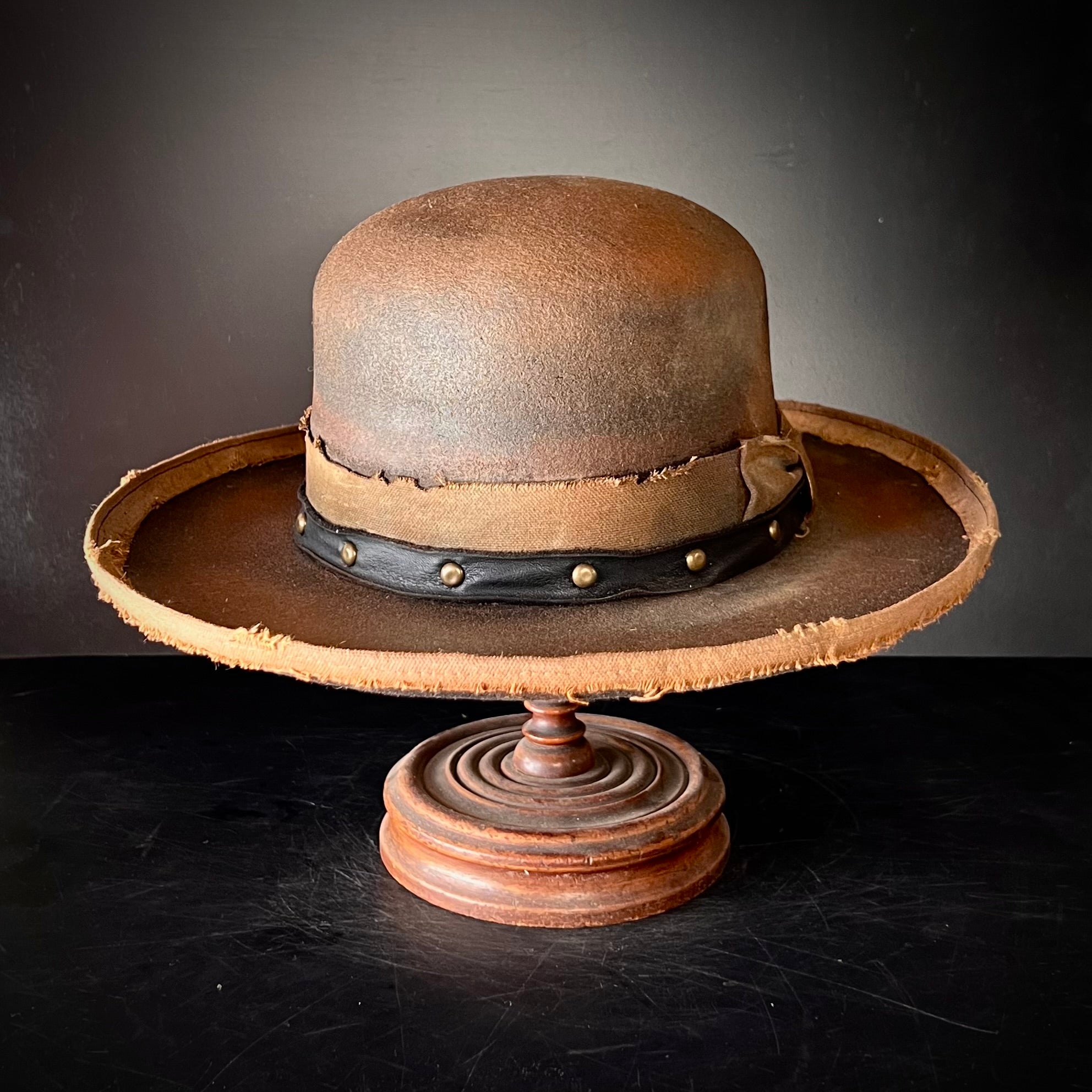 A “Wanted Texan” size 7 1/8 (57cm) from Ugly Outlaw.
