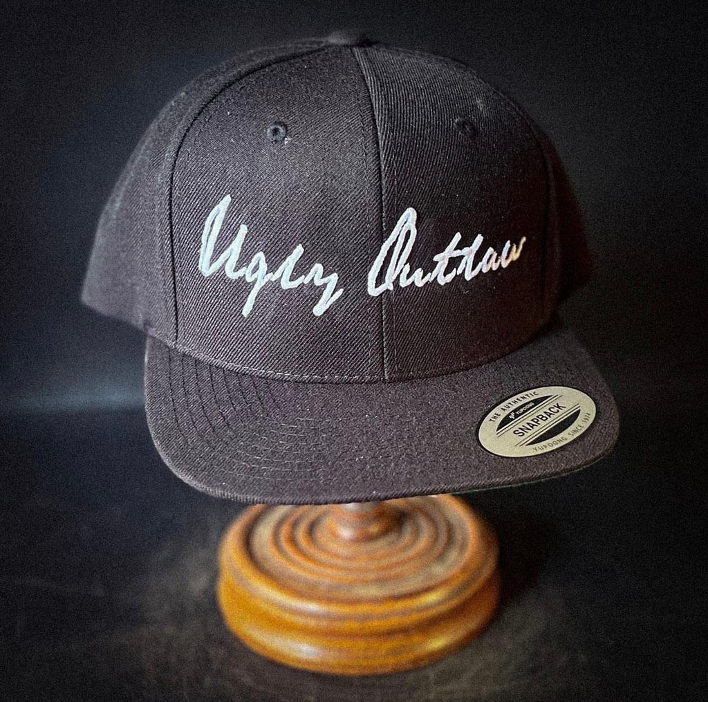 Baseball cap. Ugly Outlaw Snapback.