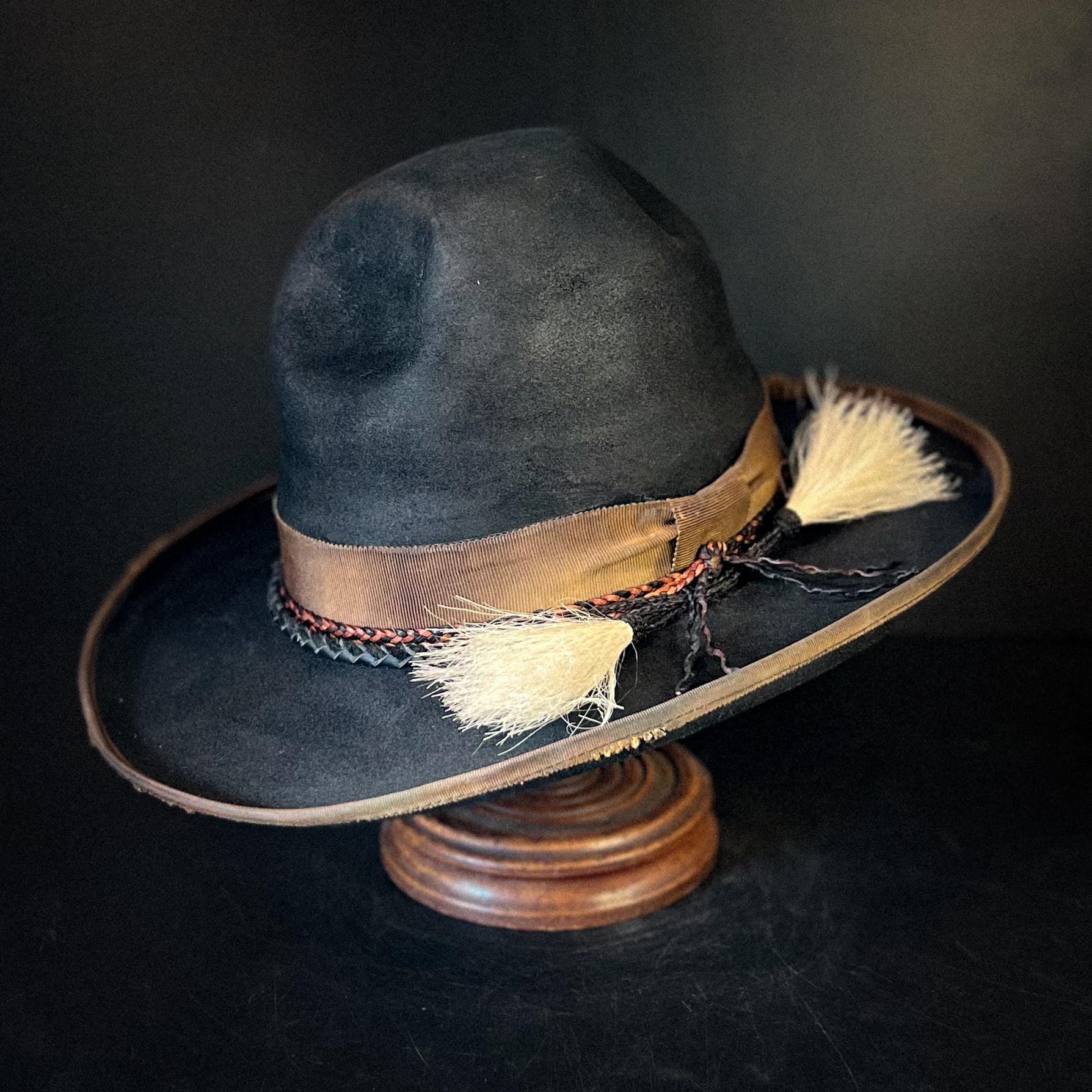 The “Bucaroo Bad Man” size 7 3/8 (59cm) from Ugly Outlaw Hats.