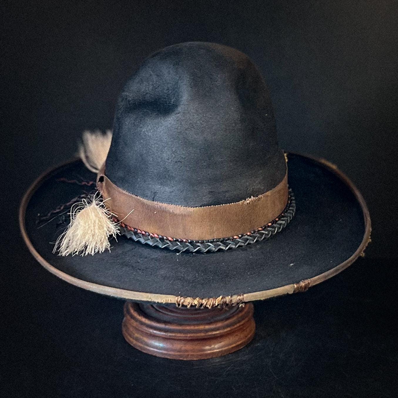 The “Bucaroo Bad Man” size 7 3/8 (59cm) from Ugly Outlaw Hats.