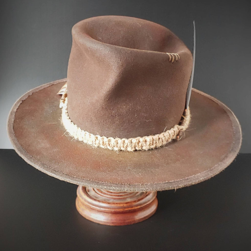 Cowboy hat size 7 (22in)(56cm). The "Gal with No Name".
